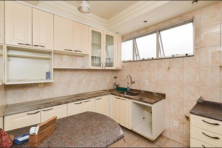Apartamento à venda com 102m², 3 quartos e 1 vaga Apartamento à venda com 102m², 3 quartos e 1 vagaCozinha
