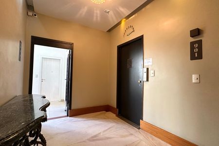 Apartamento à venda com 251m², 3 quartos e sem vaga
