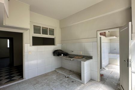 Apartamento à venda com 251m², 3 quartos e sem vaga
