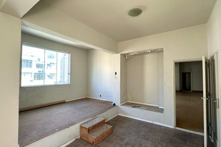 Apartamento à venda com 251m², 3 quartos e sem vaga