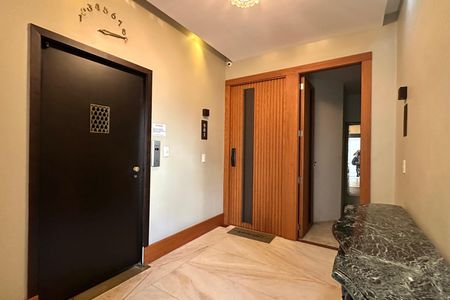 Apartamento à venda com 251m², 3 quartos e sem vaga