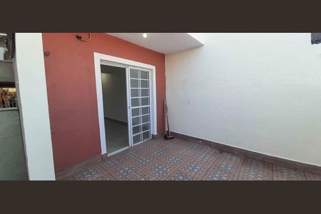 Casa à venda com 150m², 7 quartos e 2 vagasCasa 1 - Quintal