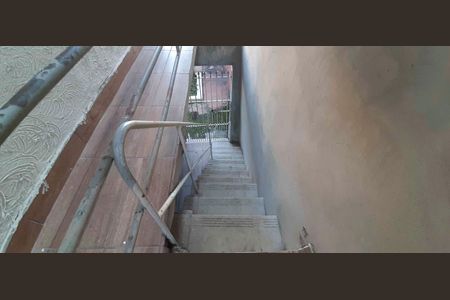 Casa à venda com 150m², 7 quartos e 2 vagasCasa 2 - Acesso ao depósito e quintal