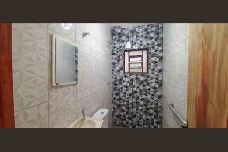 Casa à venda com 150m², 7 quartos e 2 vagasCasa 1 - Banheiro 1