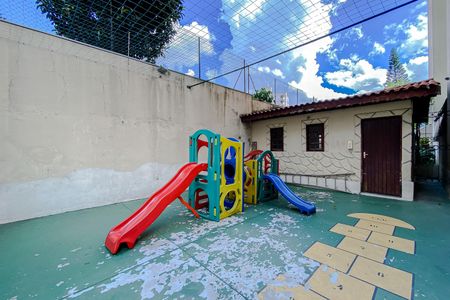 Apartamento à venda com 70m², 3 quartos e 1 vaga Apartamento à venda com 70m², 3 quartos e 1 vagaÁrea comum - Playground