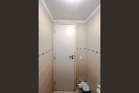 Apartamento à venda com 70m², 3 quartos e 1 vaga Apartamento à venda com 70m², 3 quartos e 1 vagaBanheiro