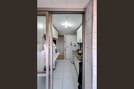 Apartamento à venda com 70m², 3 quartos e 1 vaga Apartamento à venda com 70m², 3 quartos e 1 vagaÁrea de Serviço