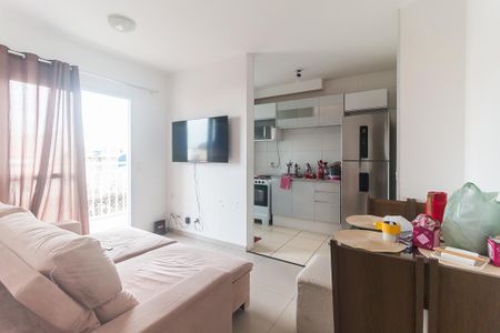 Sala de apartamento para alugar com 2 quartos, 52m² em Biritiba, Poá