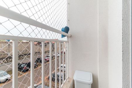 Sacada da Sala de apartamento para alugar com 2 quartos, 52m² em Biritiba, Poá