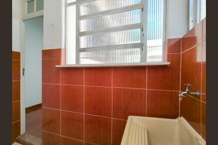 Apartamento à venda com 80m², 2 quartos e sem vagaÁrea de Serviço