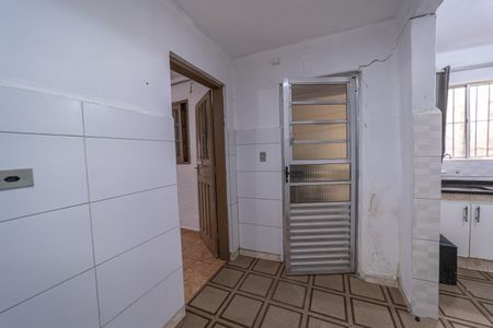 Sala de casa para alugar com 2 quartos, 50m² em Vila Buenos Aires, São Paulo