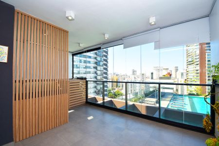 Apartamento para alugar com 80m², 1 quarto e 2 vagasvaranda sala 
