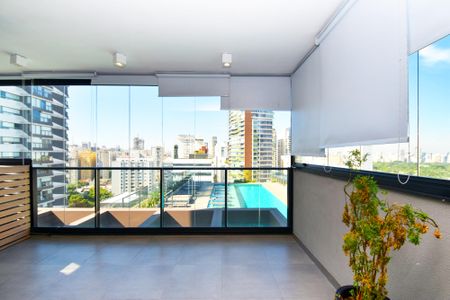 Apartamento para alugar com 80m², 1 quarto e 2 vagasvaranda sala 