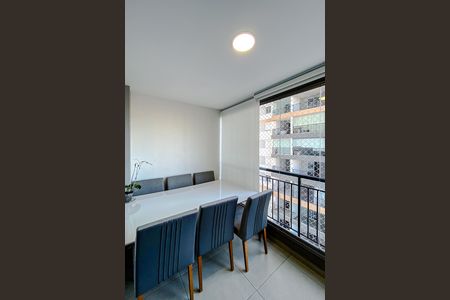 Studio à venda com 26m², 1 quarto e 1 vaga Studio à venda com 26m², 1 quarto e 1 vagaVaranda