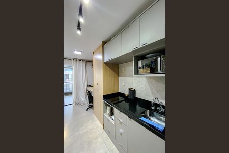 Studio à venda com 26m², 1 quarto e 1 vaga Studio à venda com 26m², 1 quarto e 1 vagaCozinha