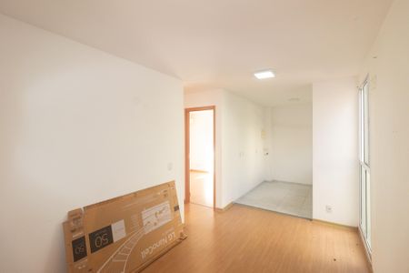 Sala de apartamento para alugar com 2 quartos, 45m² em Campo Grande, Rio de Janeiro