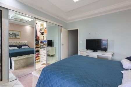 Casa à venda com 250m², 3 quartos e 2 vagasSuíte