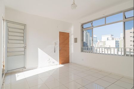 Sala de apartamento para alugar com 2 quartos, 48m² em Consolação, São Paulo