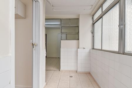 Apartamento à venda com 87m², 2 quartos e 1 vaga Apartamento à venda com 87m², 2 quartos e 1 vagaÁrea de serviço