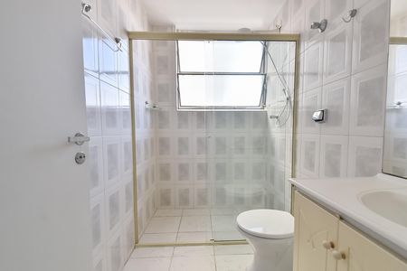Apartamento à venda com 87m², 2 quartos e 1 vaga Apartamento à venda com 87m², 2 quartos e 1 vagaBanheiro