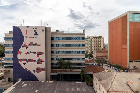 Apartamento para alugar com 36m², 2 quartos e sem vaga Apartamento para alugar com 36m², 2 quartos e sem vagaSala - Vista