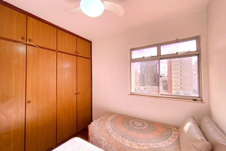 Apartamento à venda com 96m², 3 quartos e 2 vagas Apartamento à venda com 96m², 3 quartos e 2 vagasQuarto 2