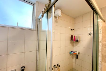 Apartamento à venda com 96m², 3 quartos e 2 vagas Apartamento à venda com 96m², 3 quartos e 2 vagasBanheiro