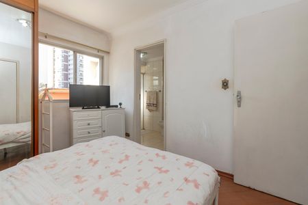 Apartamento à venda com 100m², 3 quartos e 1 vaga Apartamento à venda com 100m², 3 quartos e 1 vagaSuíte