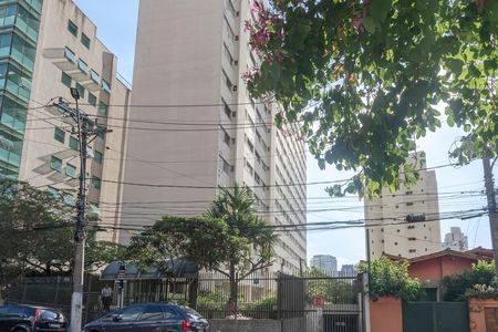 Apartamento à venda com 100m², 3 quartos e 1 vaga Apartamento à venda com 100m², 3 quartos e 1 vagaFachada