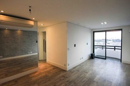 Sala de apartamento à venda com 2 quartos, 57m² em Vila Santa Clara, São Paulo
