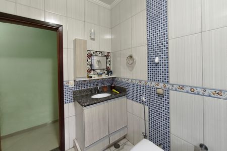 Casa à venda com 287m², 3 quartos e 4 vagas Casa à venda com 287m², 3 quartos e 4 vagasBanheiro Social