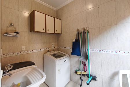 Casa à venda com 287m², 3 quartos e 4 vagas Casa à venda com 287m², 3 quartos e 4 vagasÁrea de Serviço