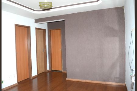 Sala de apartamento para alugar com 2 quartos, 44m² em Jardim Vitoria, Belo Horizonte