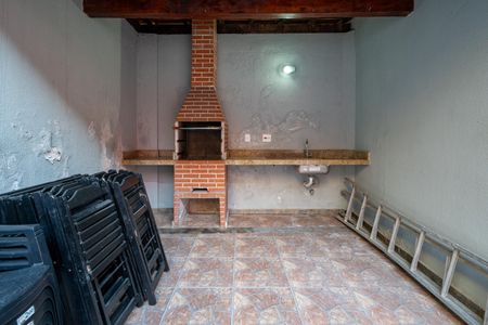 Casa de condomínio à venda com 75m², 2 quartos e 2 vagas Casa de condomínio à venda com 75m², 2 quartos e 2 vagasÁrea comum - Churrasqueira