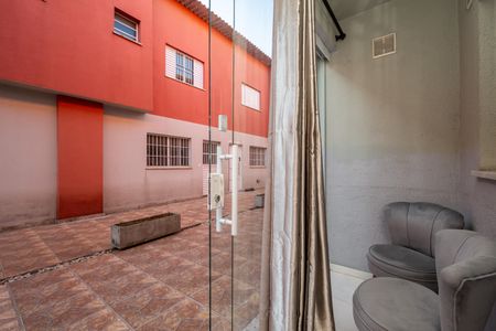 Varanda de casa de condomínio à venda com 2 quartos, 75m² em Conjunto Residencial Jardim Canaa, São Paulo