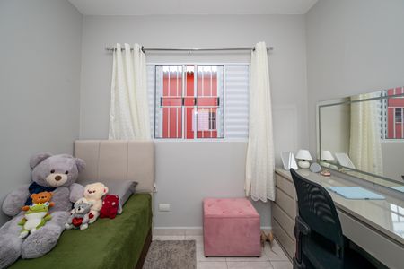 Quarto de casa de condomínio à venda com 2 quartos, 75m² em Conjunto Residencial Jardim Canaa, São Paulo