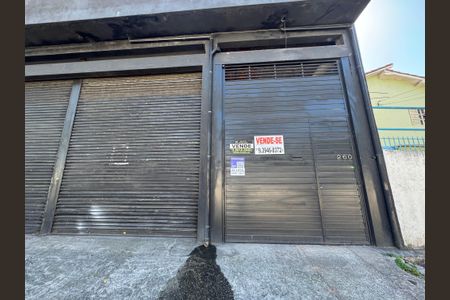 Fachada com PLACA de casa para alugar com 2 quartos, 380m² em Rochdale, Osasco