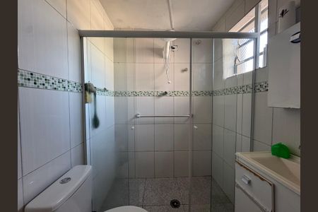 Casa à venda com 380m², 2 quartos e 2 vagasBanheiro 1