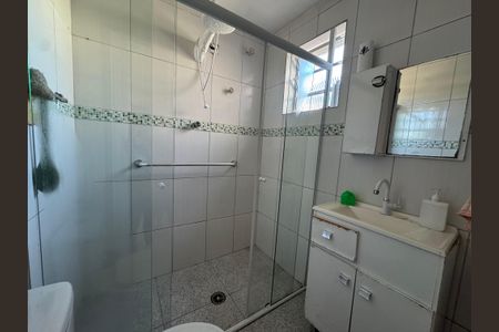 Casa à venda com 380m², 2 quartos e 2 vagasBanheiro 1
