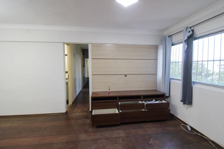 Sala de apartamento para alugar com 2 quartos, 64m² em Jardim Olympia, São Paulo