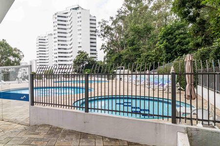 Apartamento para alugar com 64m², 3 quartos e 1 vagaÁrea comum - Piscina