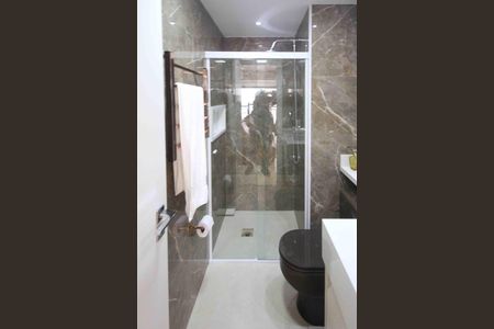 Banheiro Social de apartamento à venda com 2 quartos, 78m² em Jardim Independência (são Paulo), São Paulo