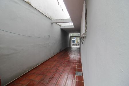 Quintal de casa à venda com 3 quartos, 153m² em Jardim Jaqueline, São Paulo