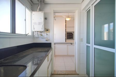 Apartamento à venda com 144m², 2 quartos e 3 vagasÁrea de Serviço