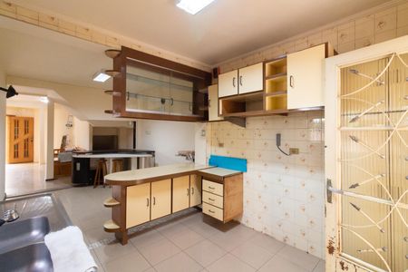 Casa para alugar com 120m², 2 quartos e 1 vagaCozinha