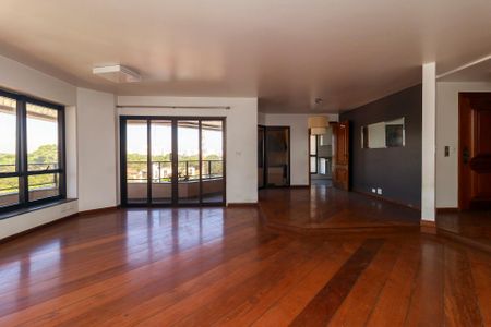 Apartamento à venda com 192m², 4 quartos e 3 vagas Apartamento à venda com 192m², 4 quartos e 3 vagasSala
