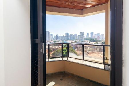Apartamento à venda com 192m², 4 quartos e 3 vagas Apartamento à venda com 192m², 4 quartos e 3 vagasSuíte 2 - Varanda