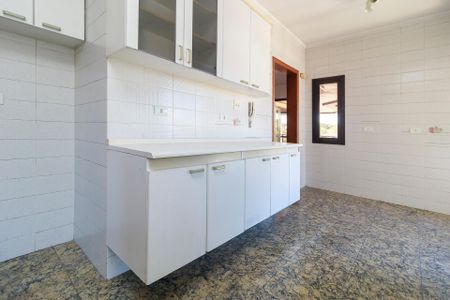 Apartamento à venda com 192m², 4 quartos e 3 vagas Apartamento à venda com 192m², 4 quartos e 3 vagasCozinha