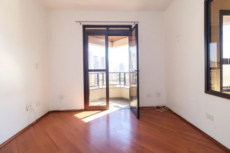 Apartamento à venda com 192m², 4 quartos e 3 vagas Apartamento à venda com 192m², 4 quartos e 3 vagasSuíte 1
