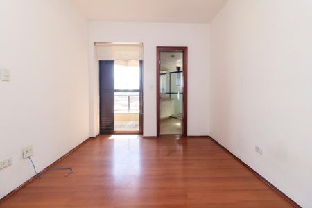 Apartamento à venda com 192m², 4 quartos e 3 vagas Apartamento à venda com 192m², 4 quartos e 3 vagasSuíte 2